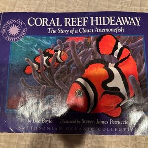 Coral reef hideaway- the story of a clown anemonefish